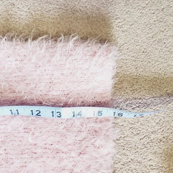 Wild Fable Eyelash Crop Barbie Y2K Mean Girls Bimbo Bubblegum Pink Sweater S - Picture 5 of 7